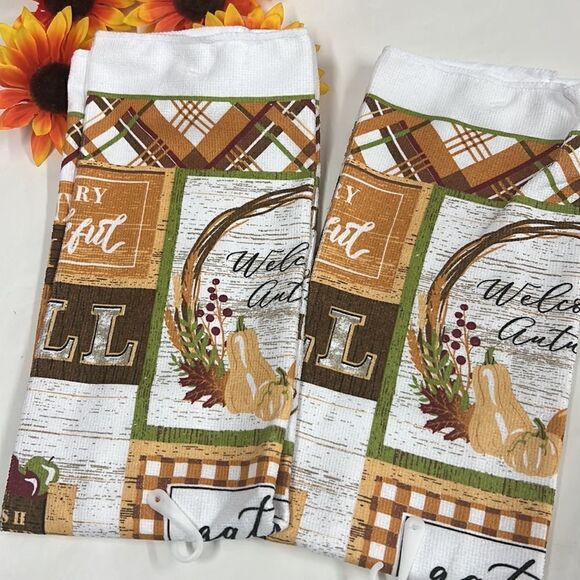 Set of New Fall Harvest kitchen towels - Picture 3 of 3
